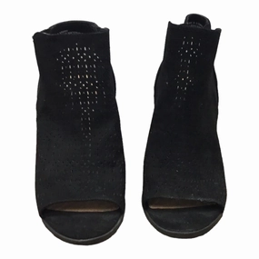 Glam shoes Iconic Style Shoes Heels Block By New Directions  Size: 6