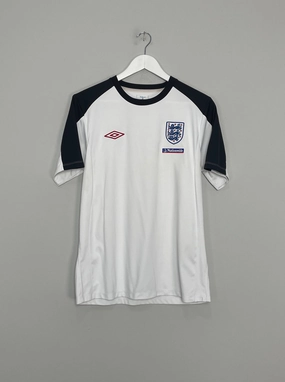 VentedPaneling 2010/11 ENGLAND TRAINING SHIRT (S*) UMBRO