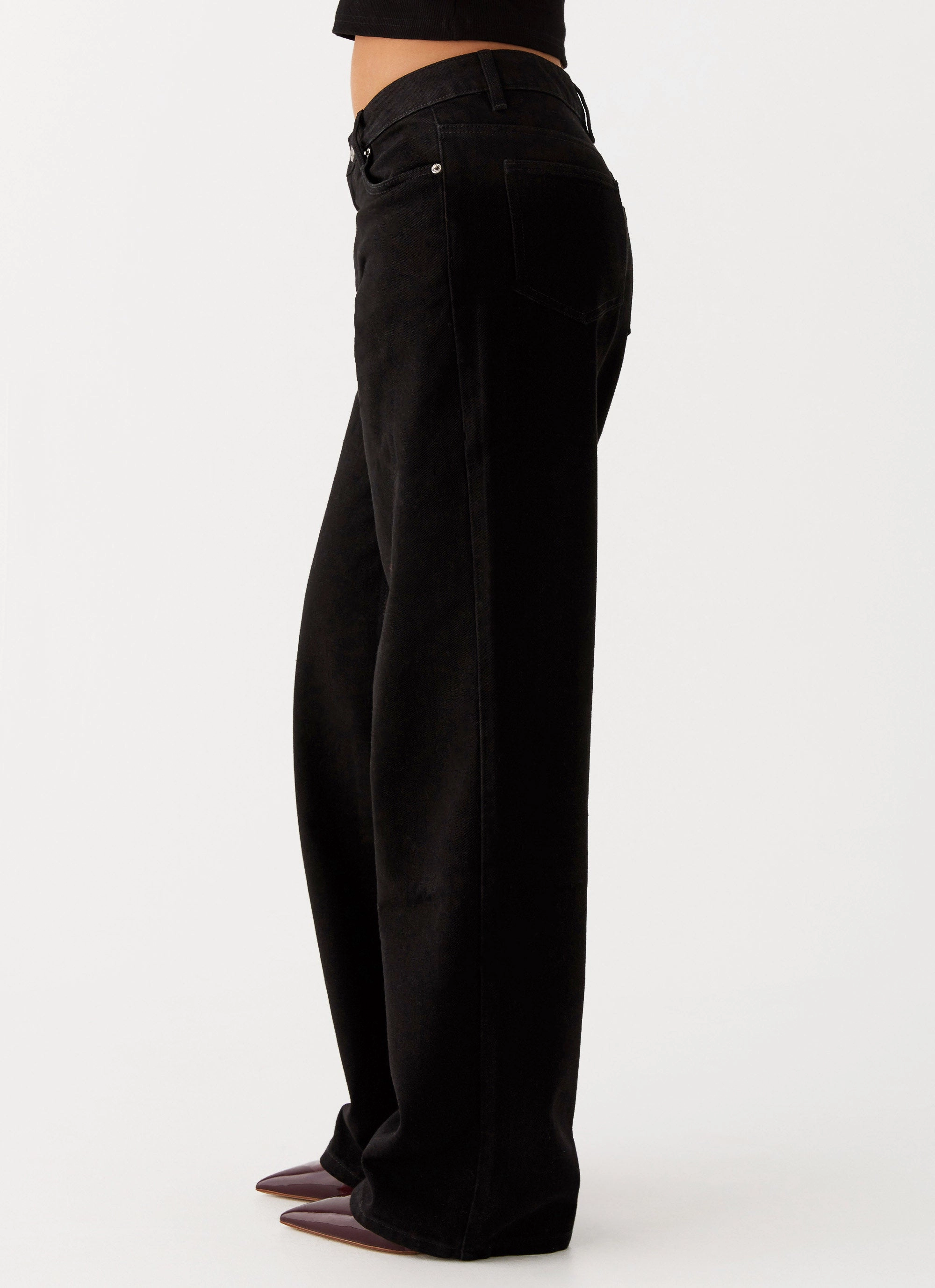 Keanna Low Rise Denim Jeans - Black Vibrant Design Day To Day