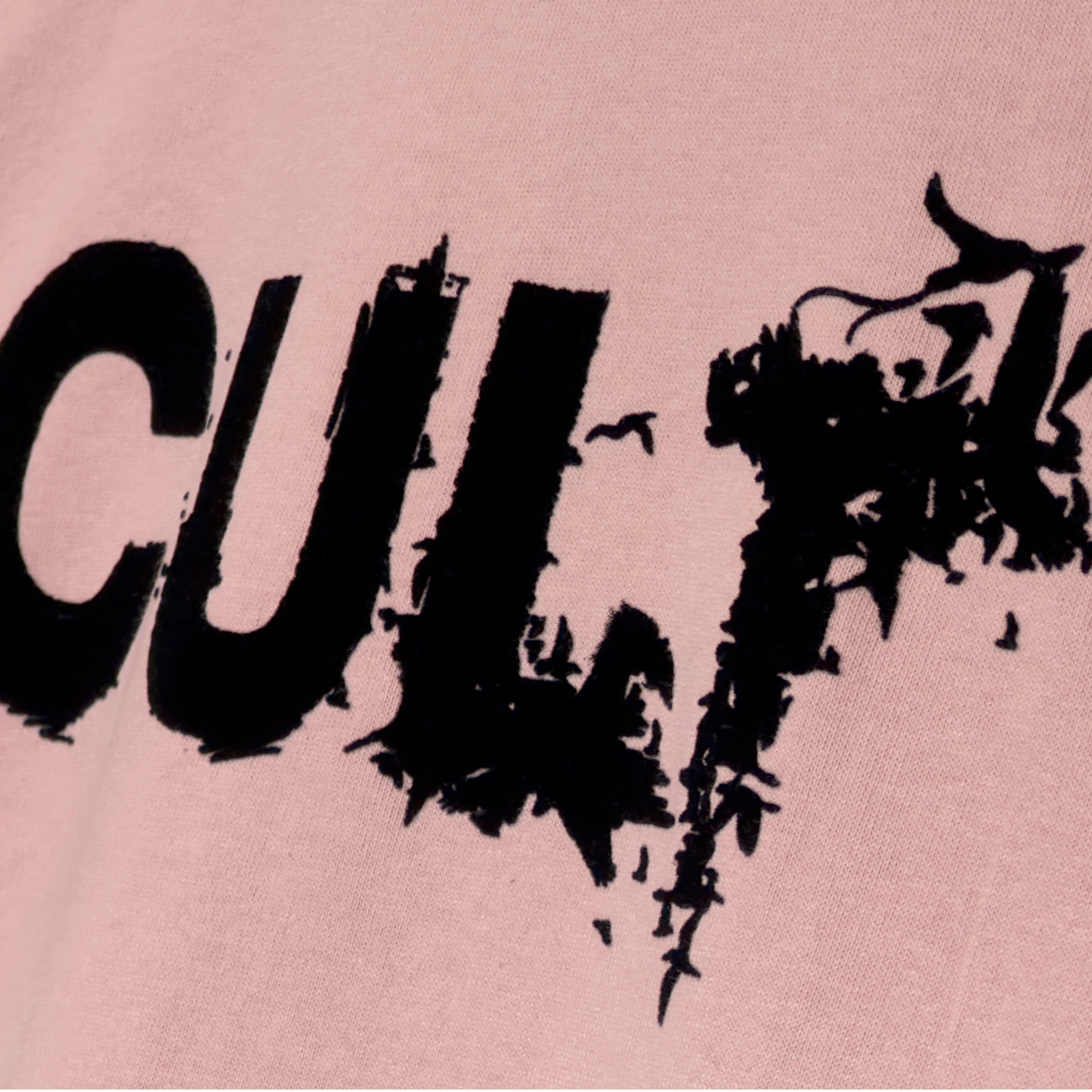 Comfy Essentials EasyCareFinish Cult's Oversized Heavyweight Boxy Short Sleeve Crew Neck Tee "Flocking Birds" in Silver Pink