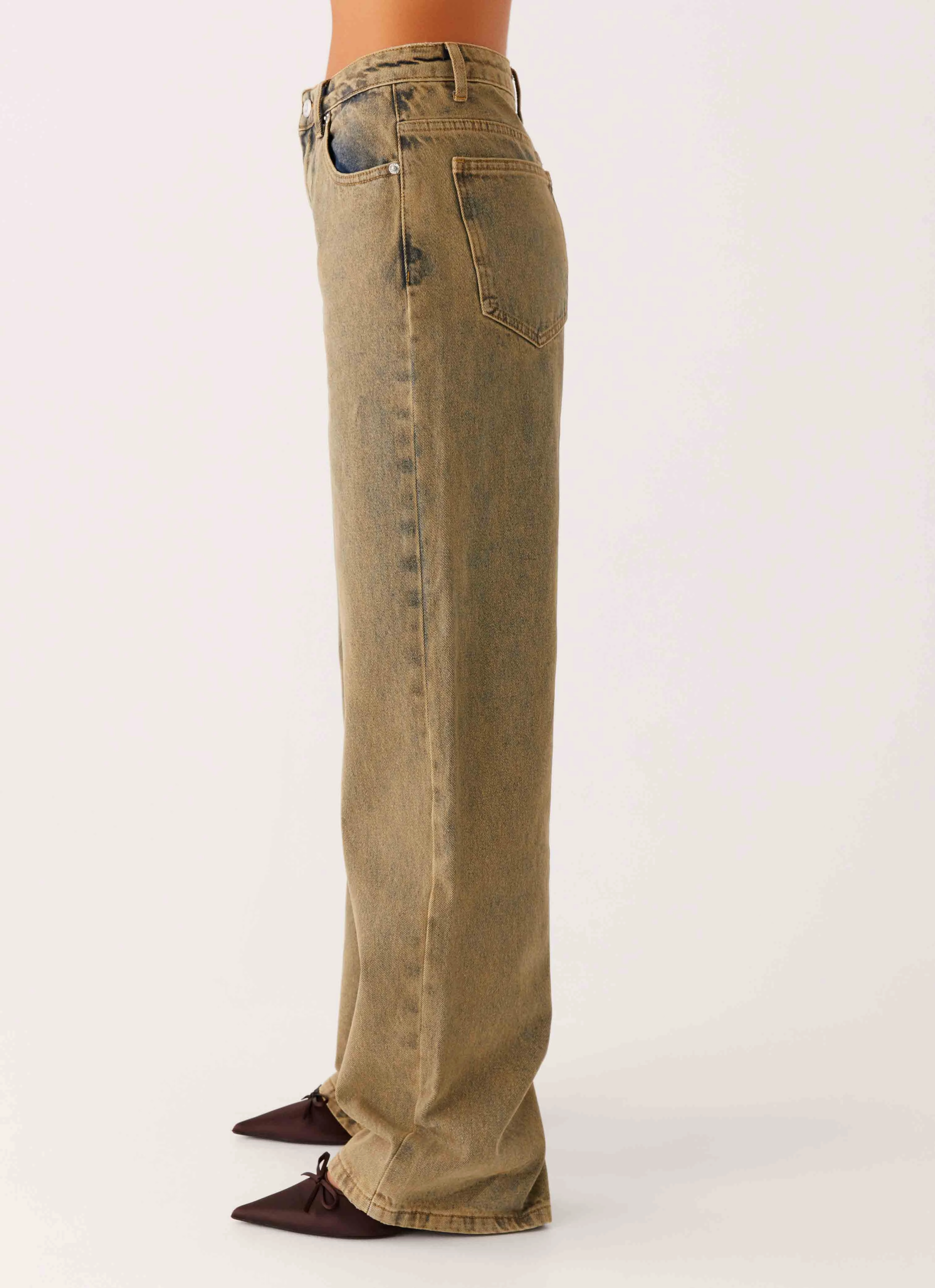 Back Again Straight Leg Denim Jeans - Brown Sand Wash All Season Style Elegant Vibrant Textured