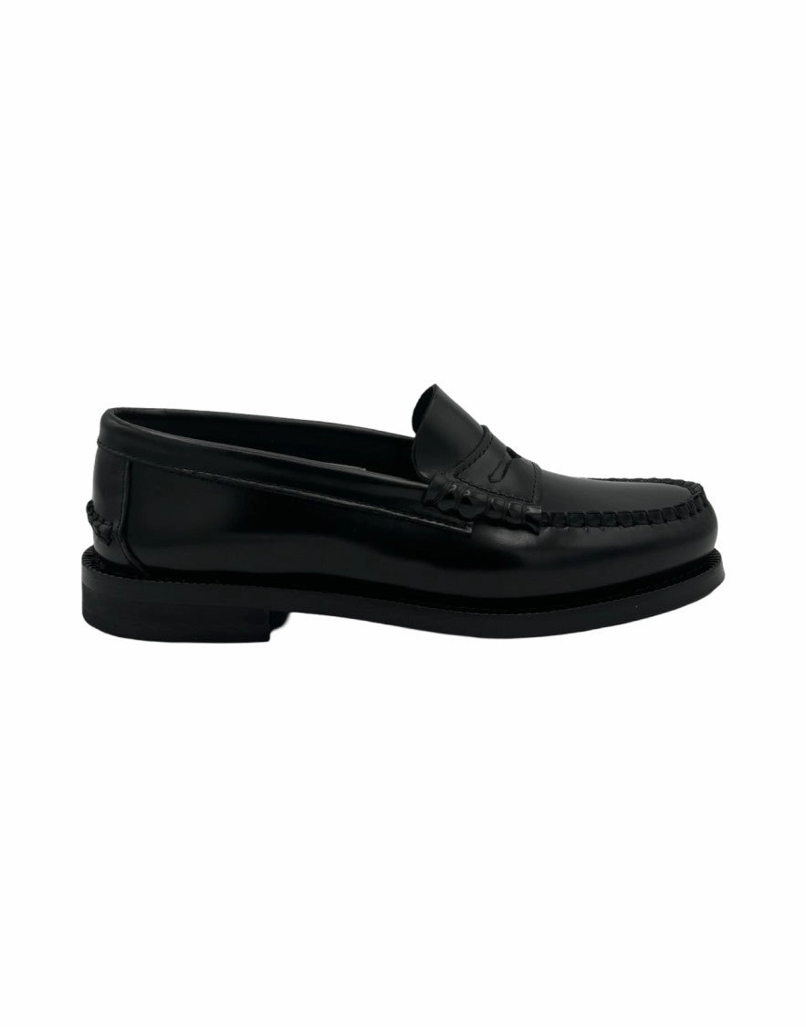 Black Leather Women's Oxford Loafer natural color