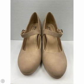 Wide fit Chic Profile Shoes Heels Block By Clothes Mentor In Taupe, Size: 10