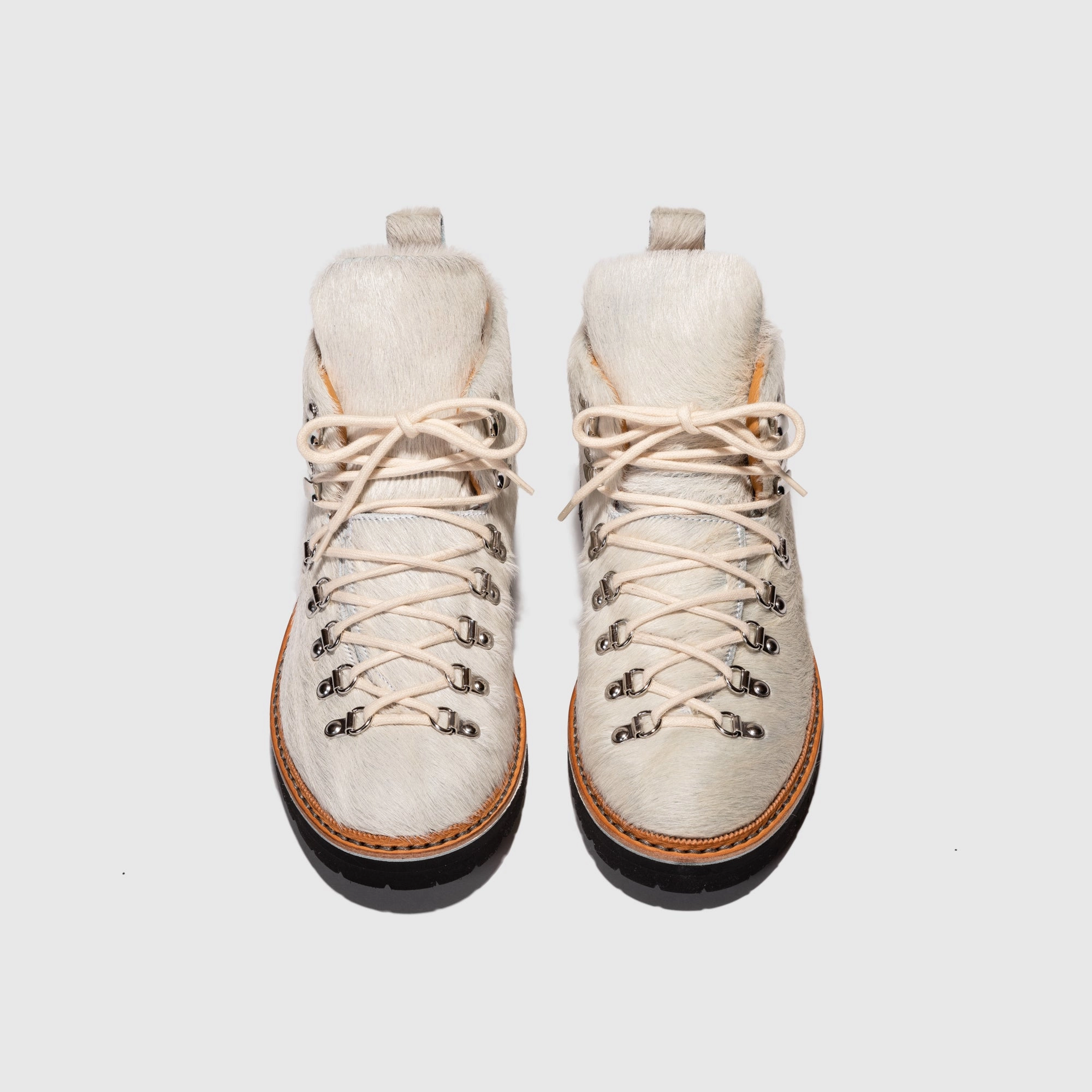 M-120 BOOT "WHITE PONY HAIR" X PACKER Insulated Snowy Path Functional