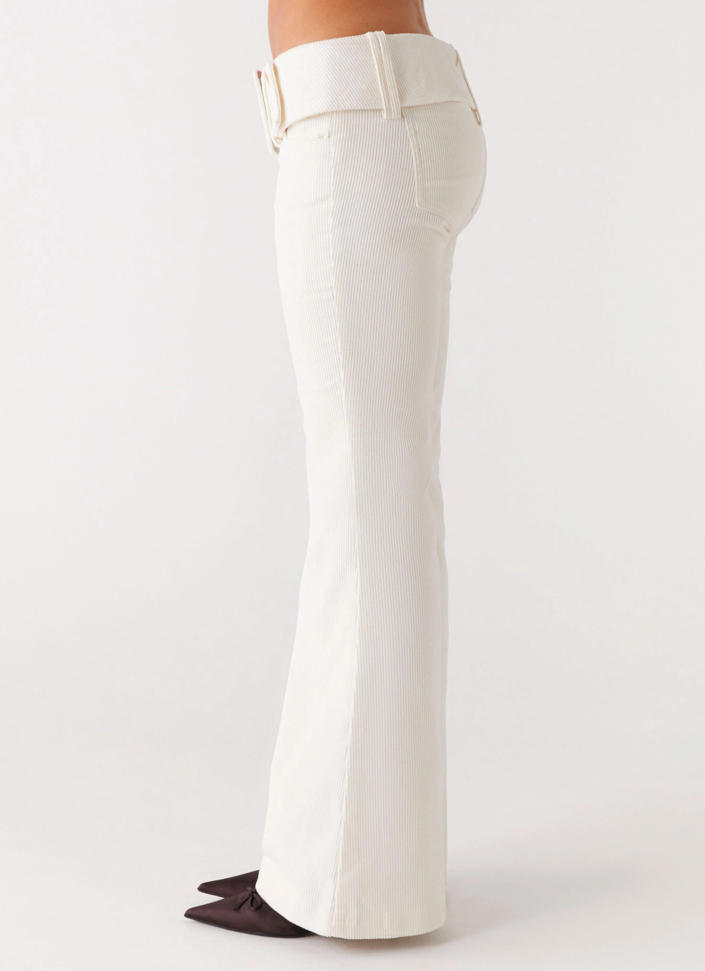 standard fit Everyday Loose Music Event Zadie Low Rise Cord Jeans - Pearl