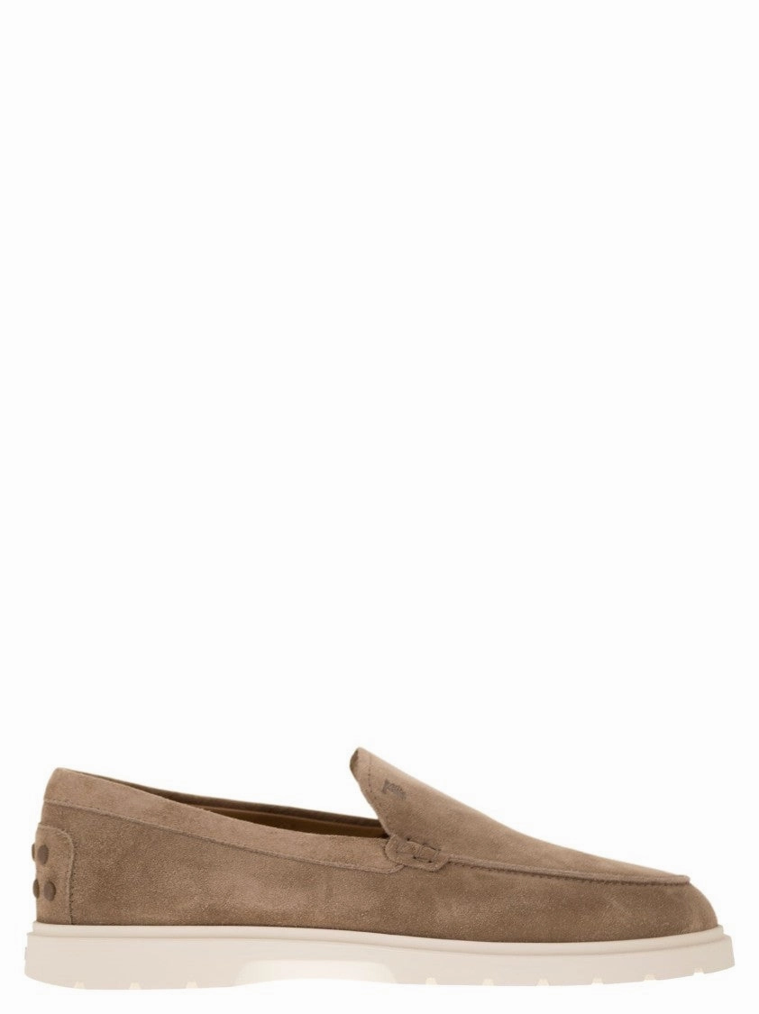 Fashion Accent Classic Casual Brown Suede Slipper Moccasin With Embossed Monogram