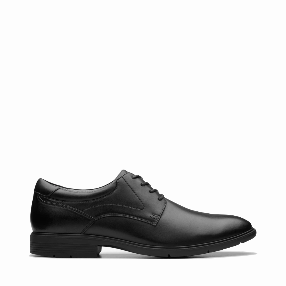 Orthotic Friendly Design Clarks Men's Eldredge Plain Leather Slip Resistant Lace Shoe in Black