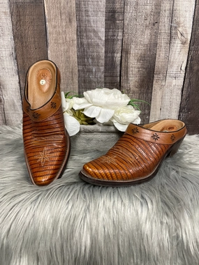 Easy to Wear Stylish Pumps Shoes Heels Block By Ariat  Size: 7