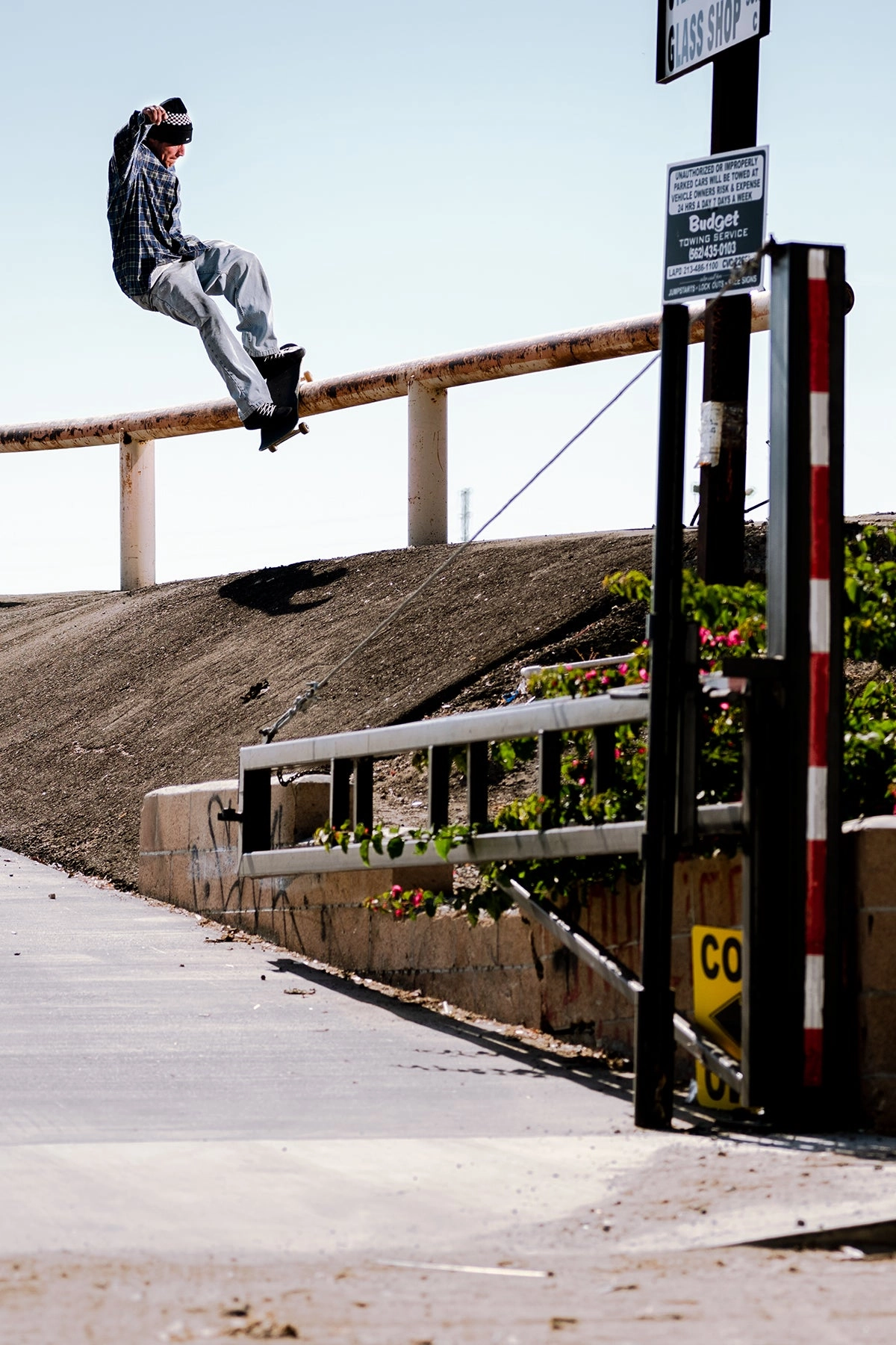 Los Angered II - Black Wolverine/Montano - Skate Shoes Holiday Feel