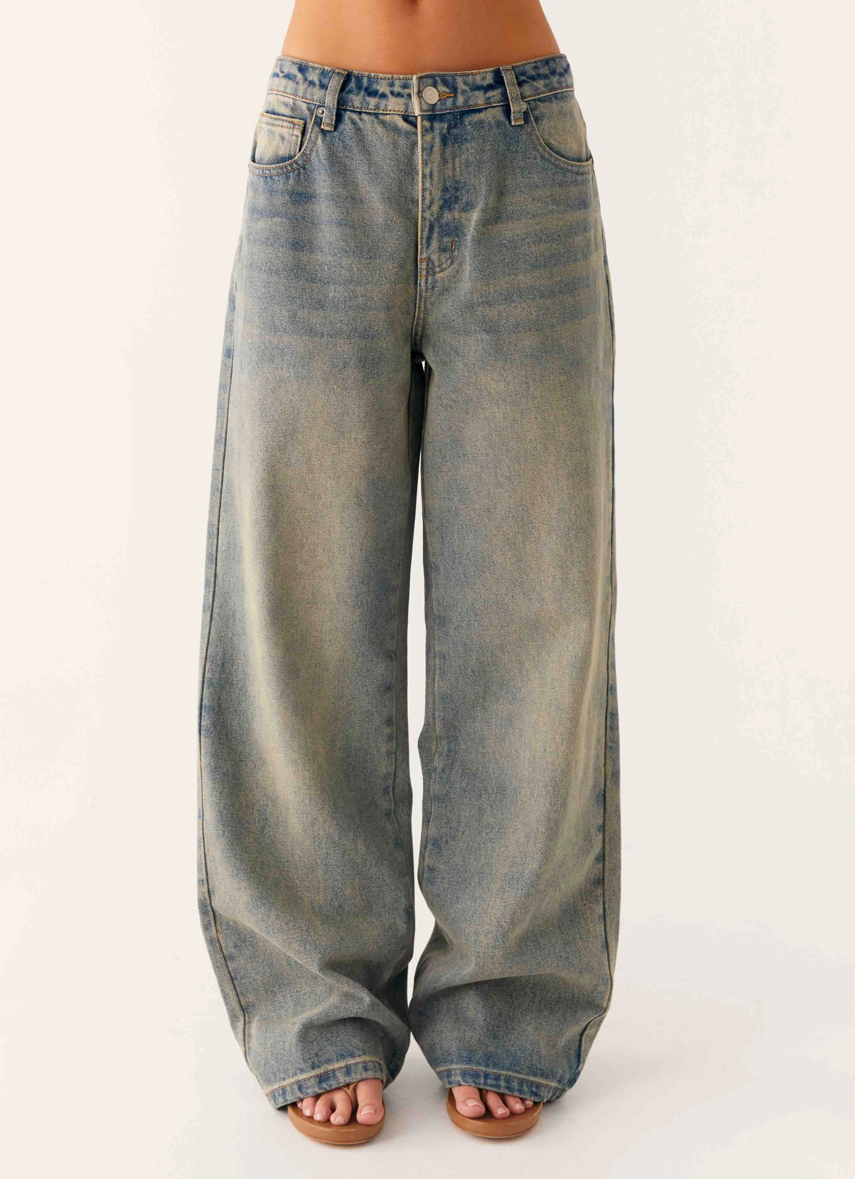 Keanna Low Rise Denim Jeans - Dirty Wash Light Stretch