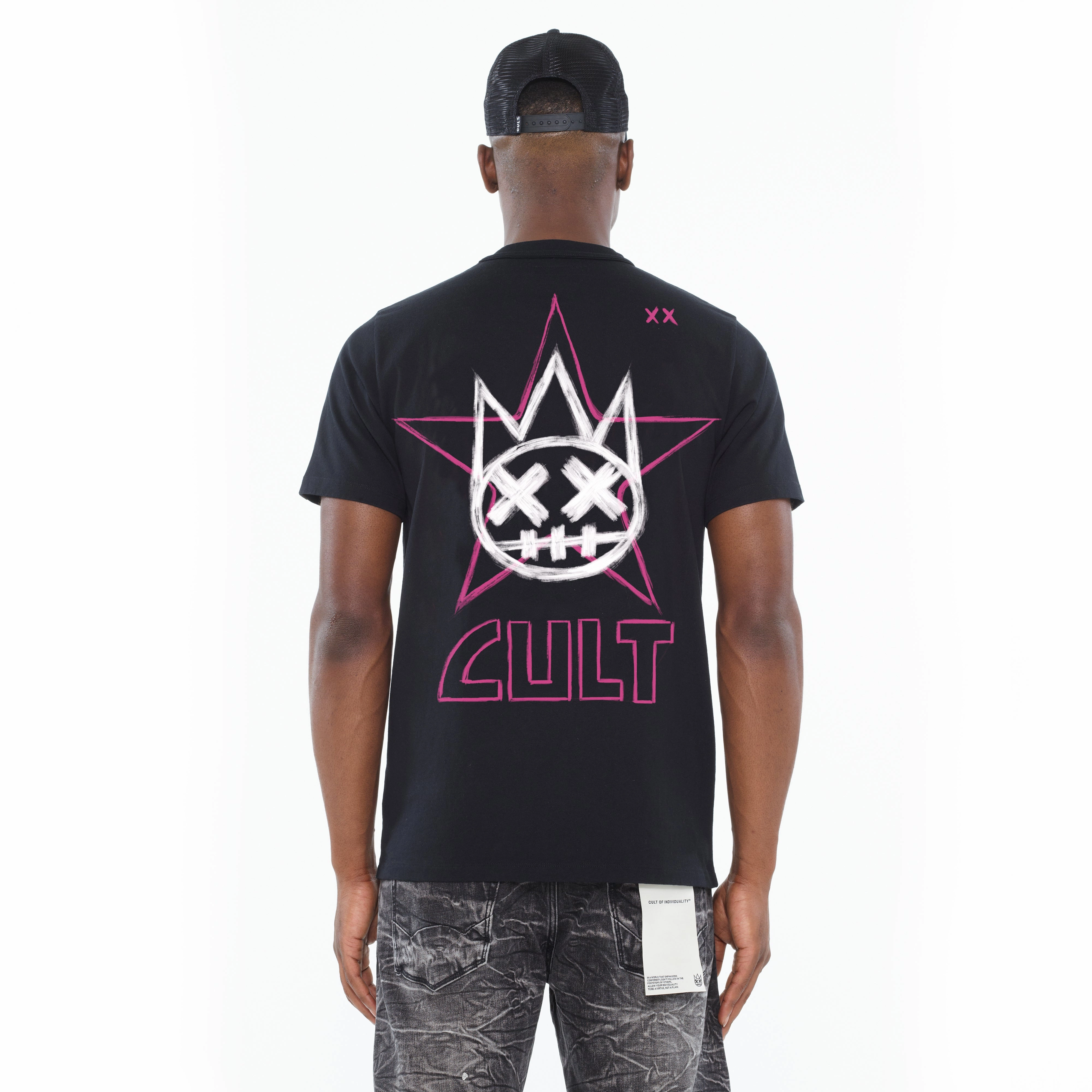 Cult's Heavyweight Short Sleeve Crew Neck Tee "Kiss Painted" in Black UV Protection Fabric