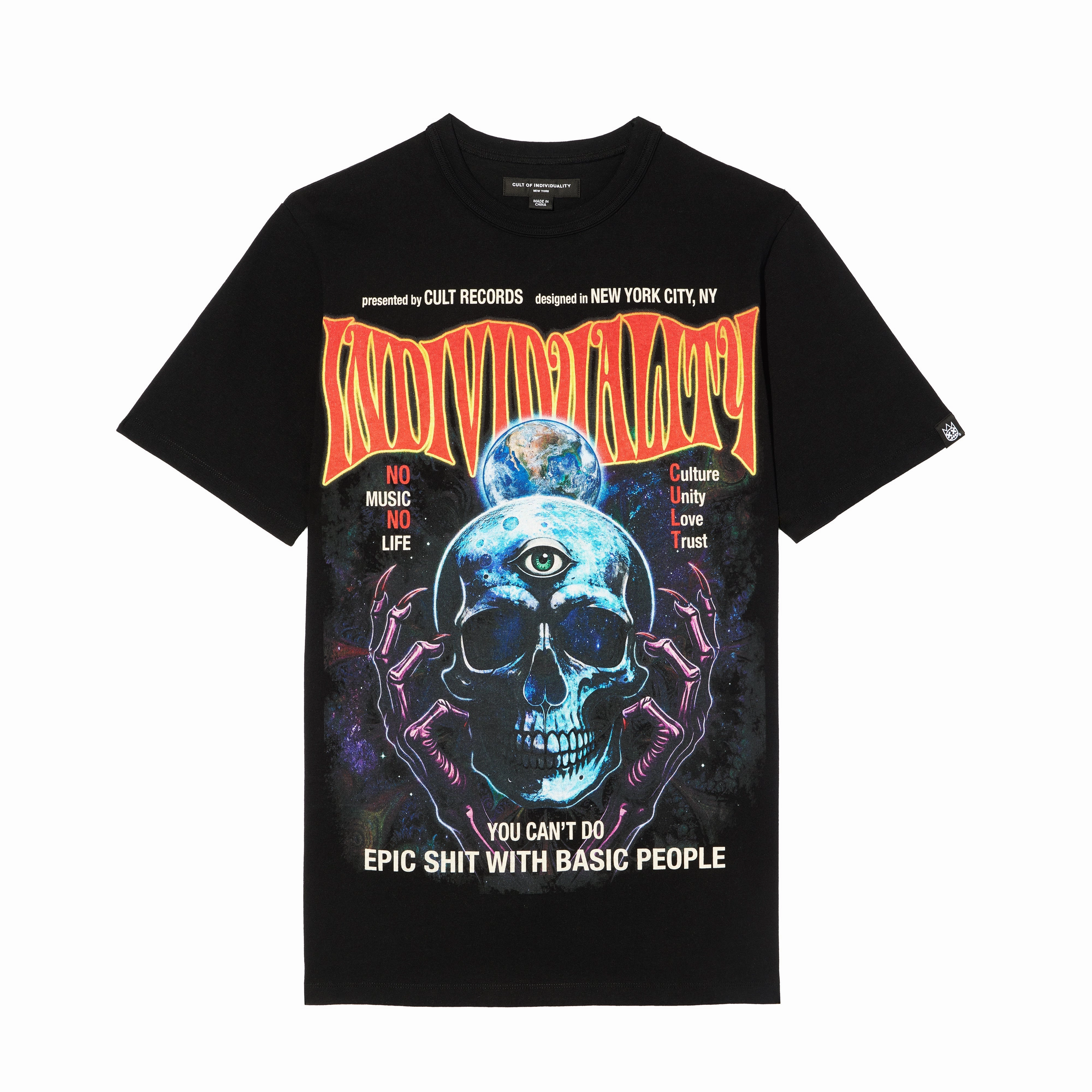 easy to pair Cult's Heavyweight Short Sleeve Crew Neck Tee "Psychedelic" in Black