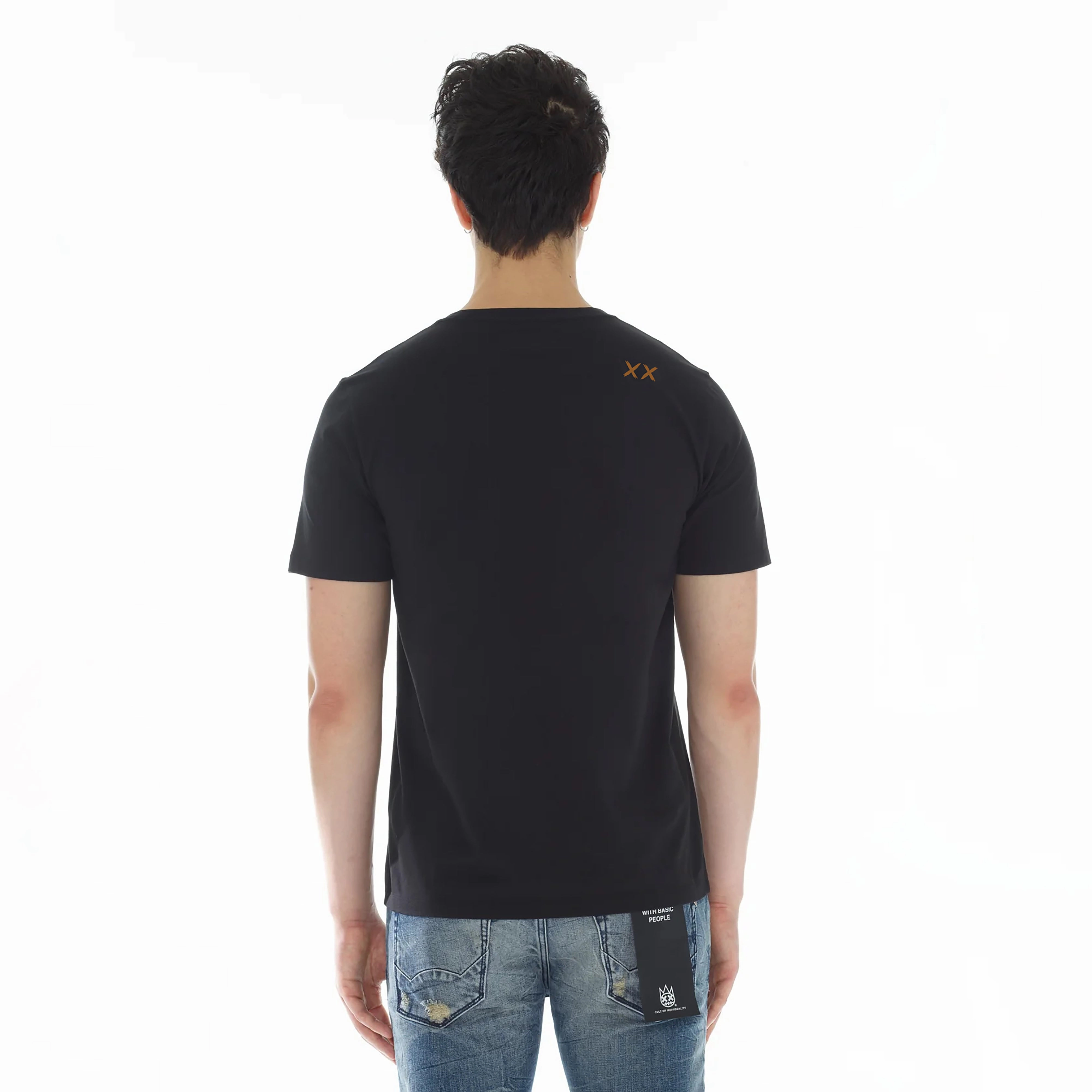 Cult's Shimuchan Short Sleeve Crew Neck Tee in Black adults' Fashion-Ready