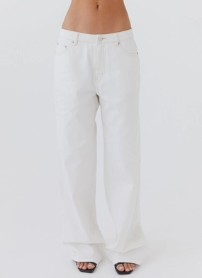Keanna Low Rise Denim Jeans - Ivory Athlete Fit High Quality Wearable Piece