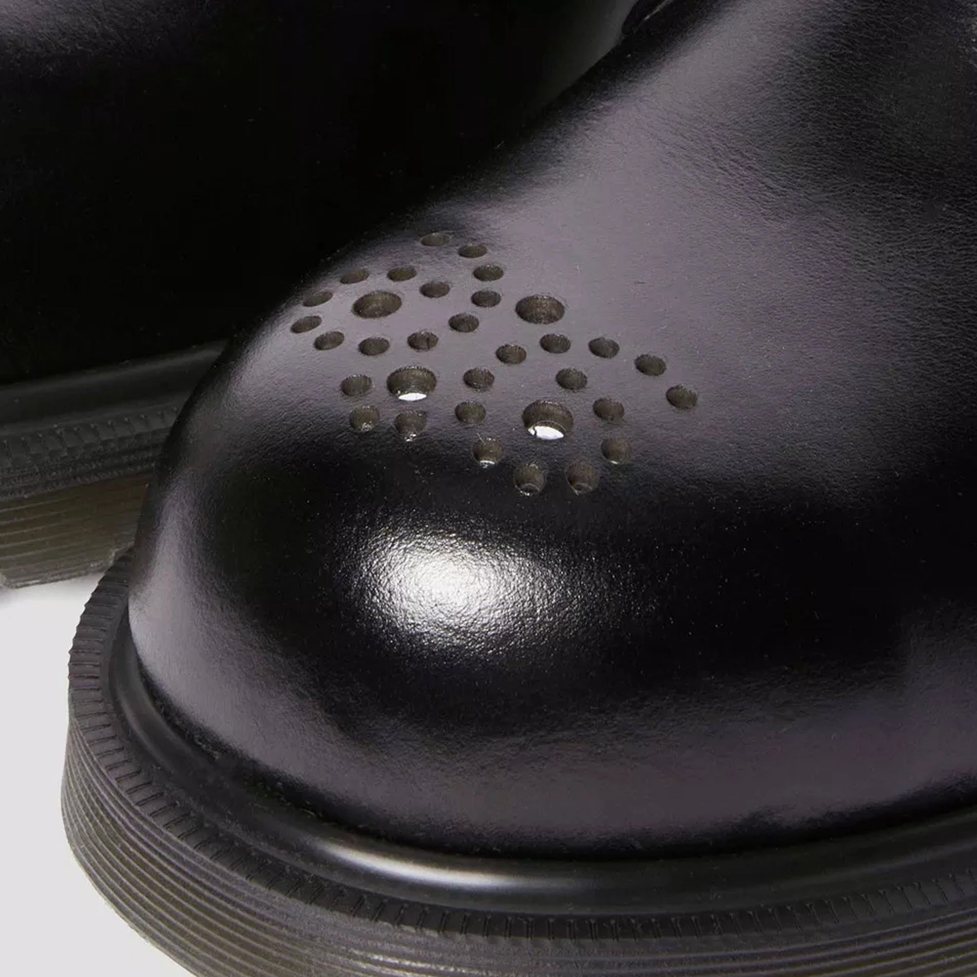 Insulated Outdoor Trek Dr Martens Mens 1461 St Brogue Analine Boots