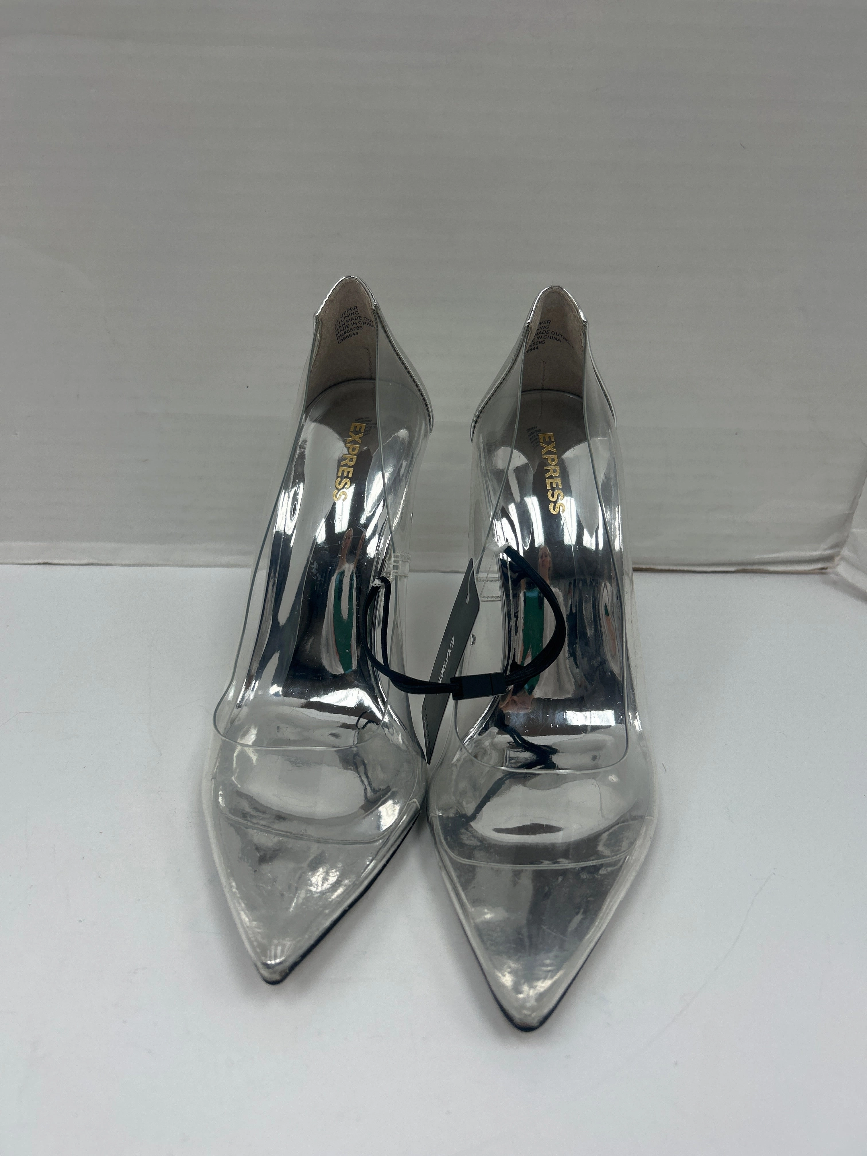Luxe Sandals Shoes Heels Stiletto By Express In Silver, Size: 7
