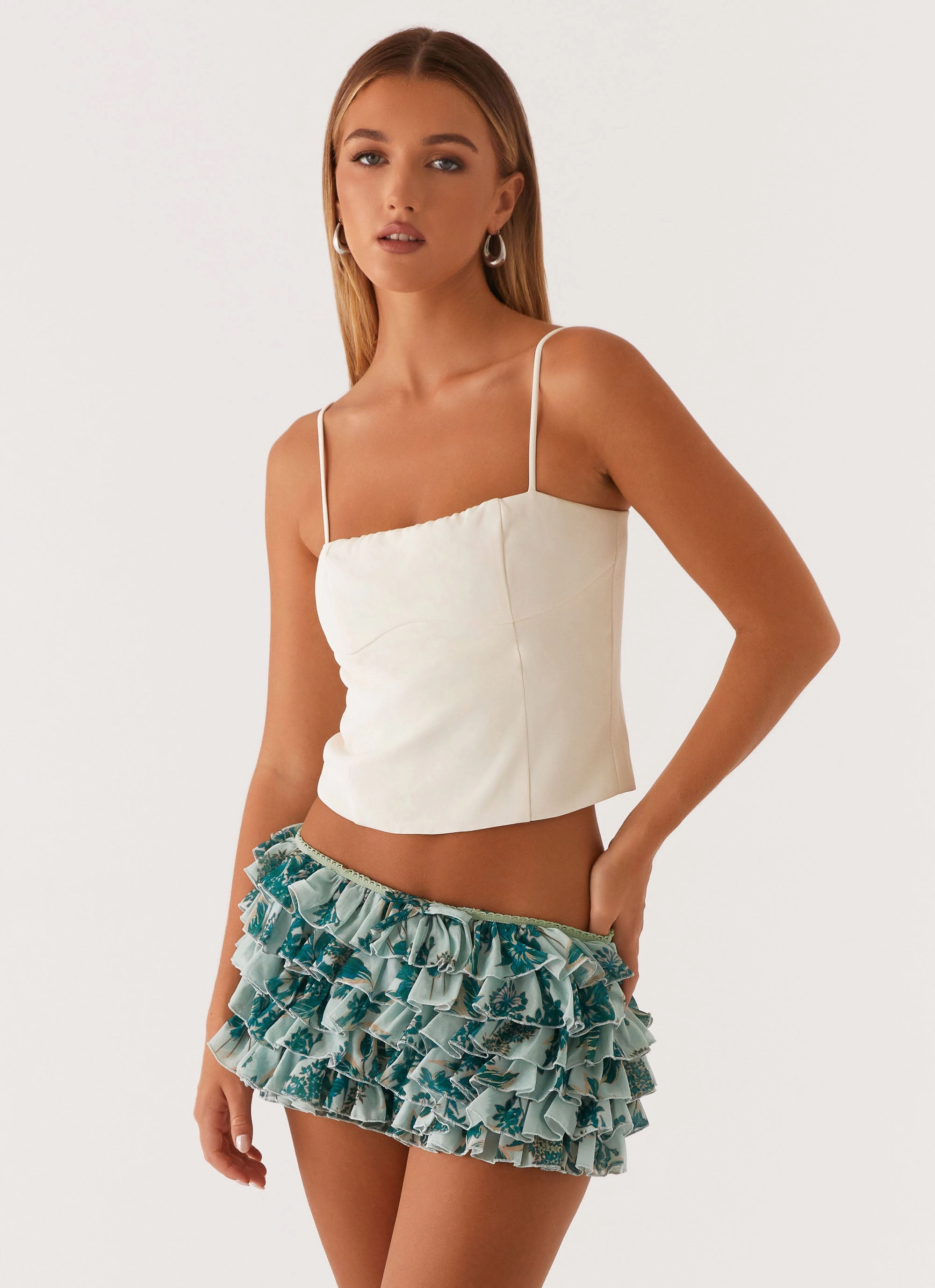 Entertain Me Bloomer Shorts - Cloud Nine Floral Dynamic Tension Control
