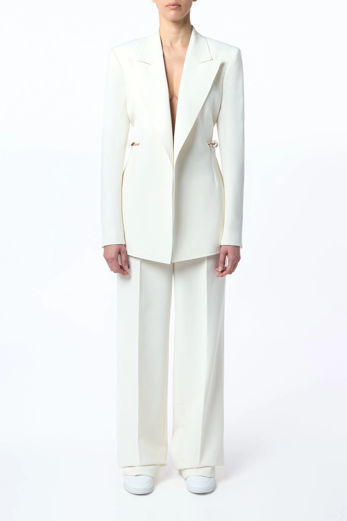 Epona Chain Blazer in Ivory Recycled Virgin Wool Sharp and Stylish