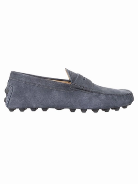 Moccasin-Inspired Leather Loafers With Rubber Studded Sole Chic Detail Calm Lane