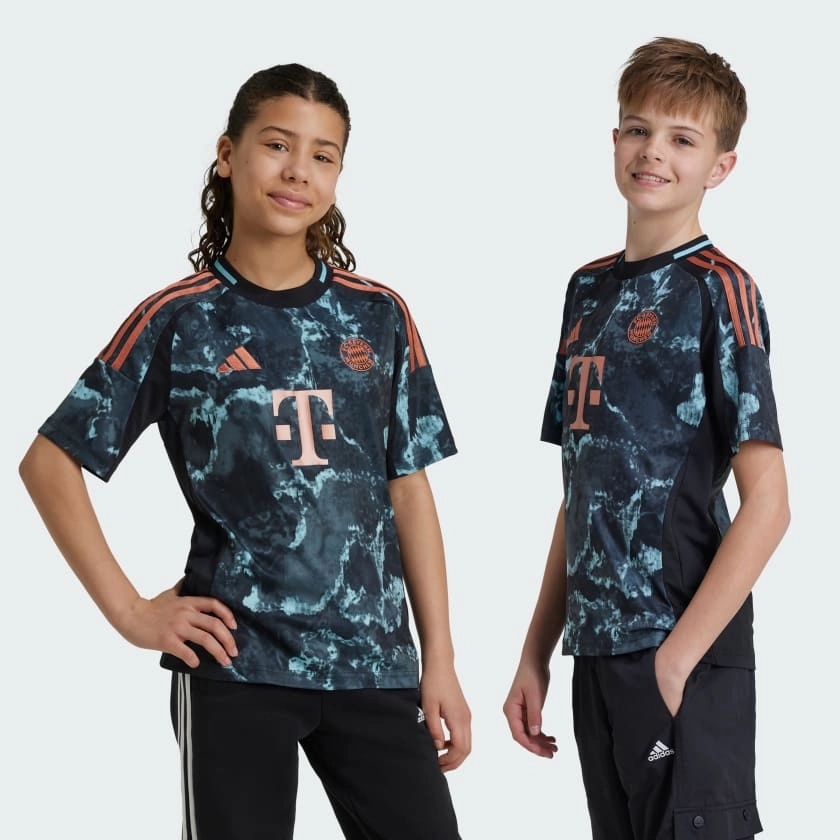 FC Bayern 24-25 Away Mini Kit Full Set Shirt & Short Flexible Hemline