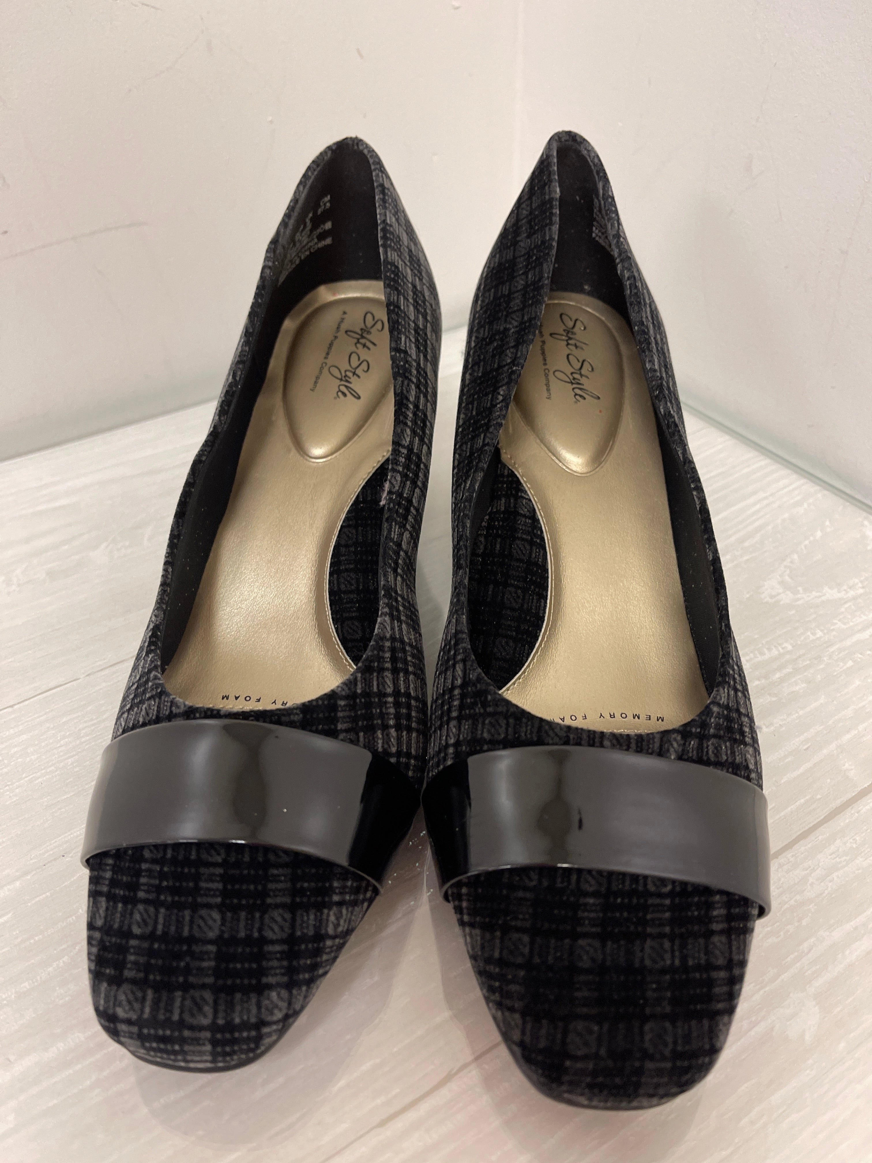 Luxury Office Shoes Shoes Heels Block By Clothes Mentor In Black, Size: 10