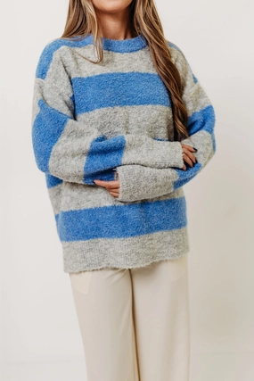 Interlock Weave Hollis Textured Sweater in Blue Grey