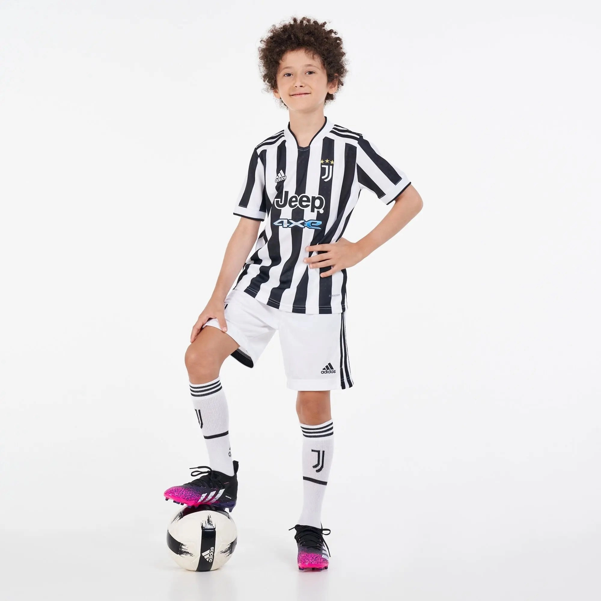 Performance Ready Kids Juventus FC Home Replica Kit 22/23 Full Set T-shirt & Short