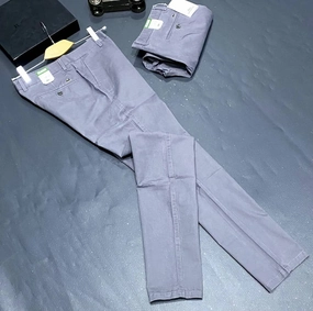 Lacoste Chino Grey Straight Cut Men Chino Comfy Layers Cozy Fit Wear