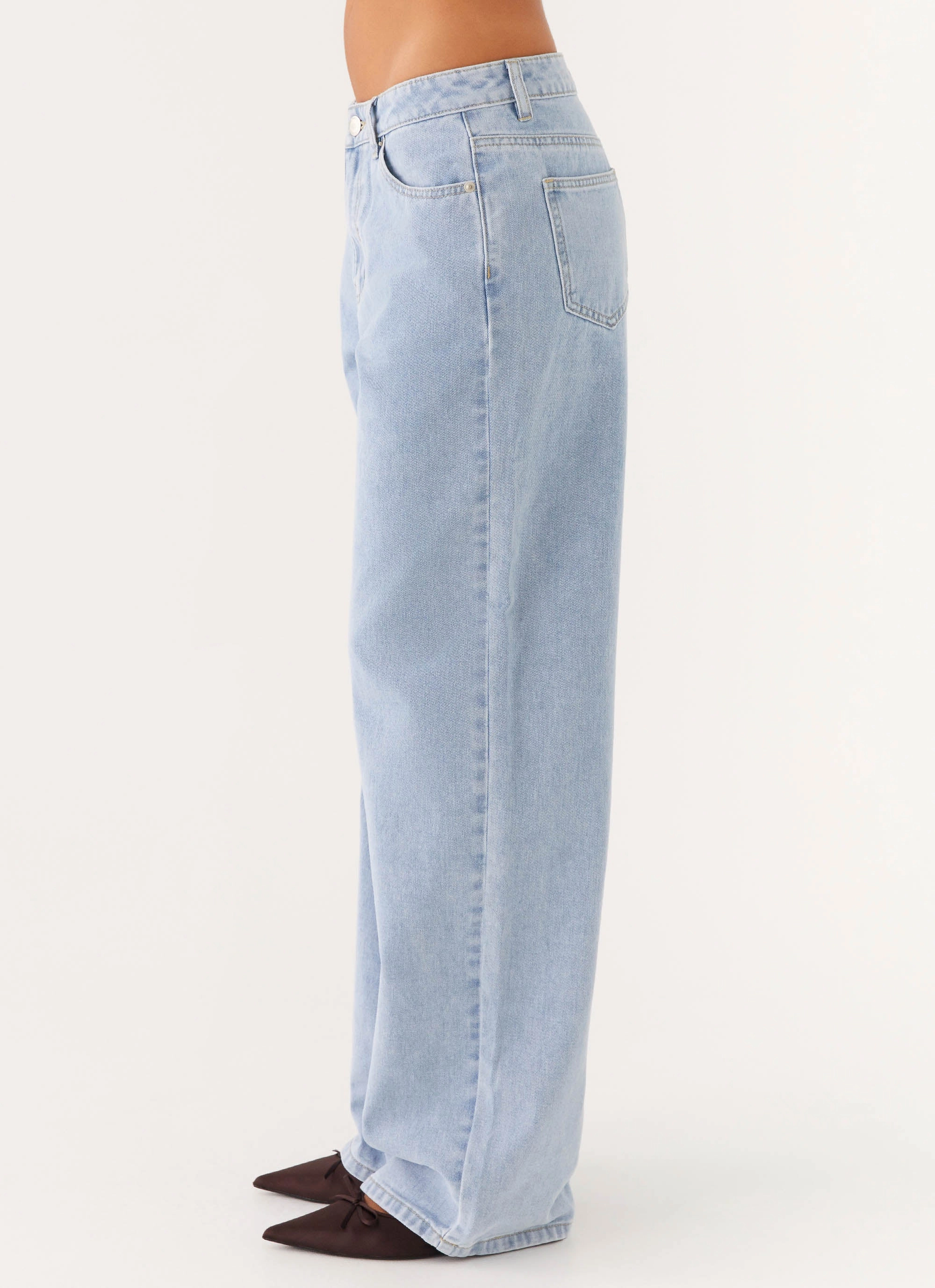Keanna Low Rise Denim Jeans - Sky Parent Style Evening Stroll Festival Outfit Beach Day Minimalist Style Youth Style