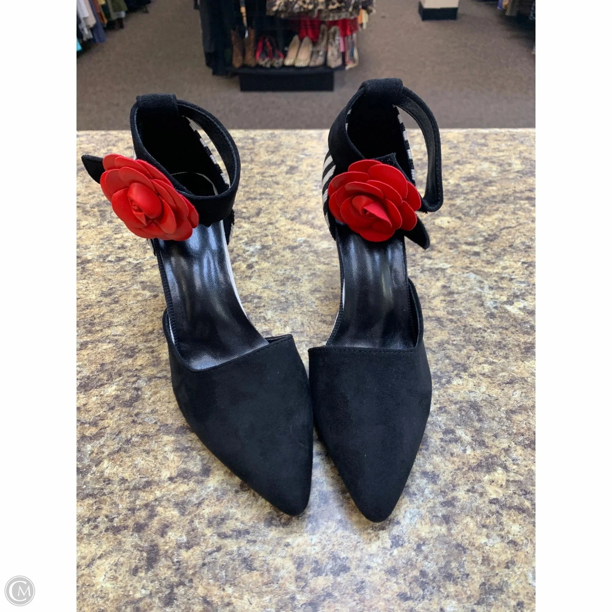 Shoes Heels Stiletto By Clothes Mentor In Black & Cream, Size: 10 All terrain