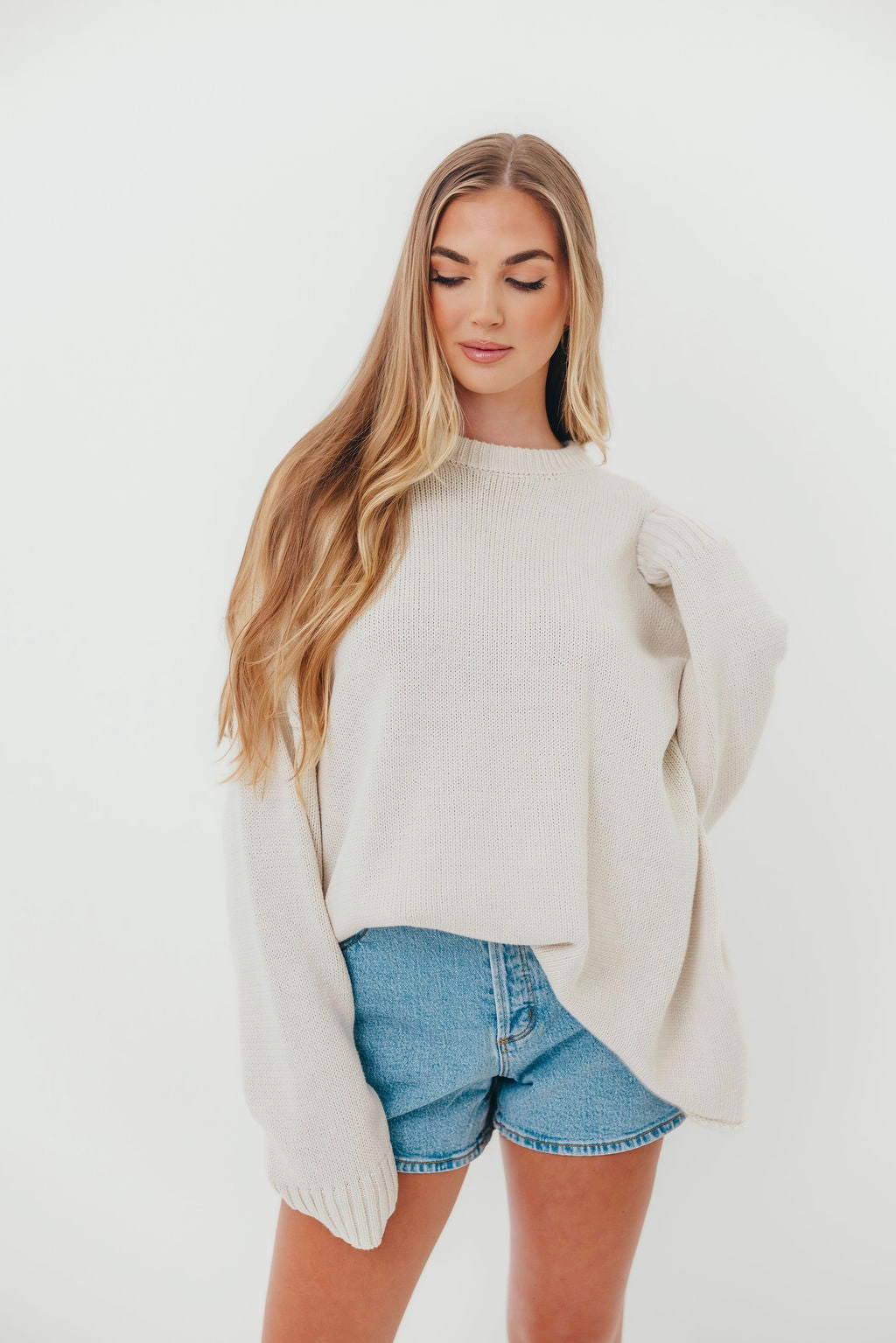Luna Relaxed Boyfriend Fit Crew Neck Sweater in Oatmeal Low Profile Waistband Integration