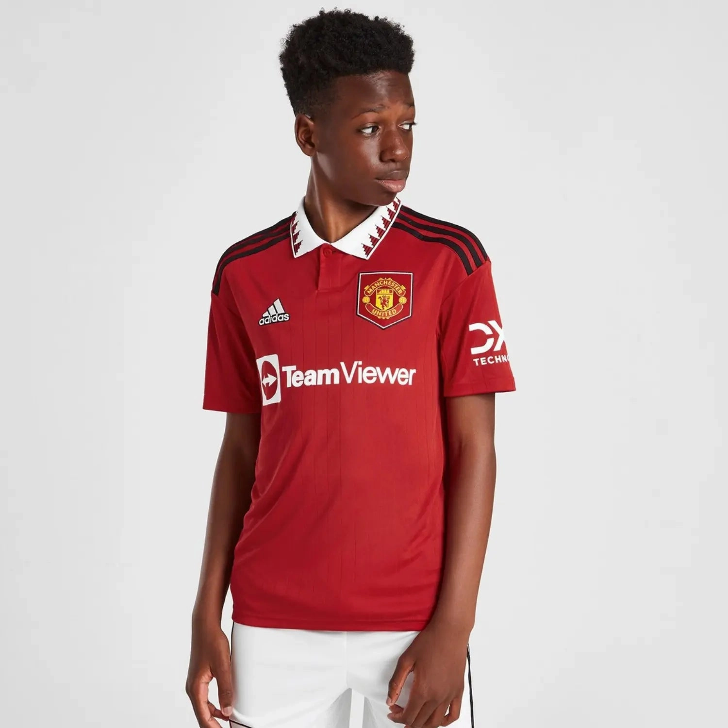 Quick Release Ventilation Manchester United FC 2022/23 Home Kit Junior Full Set T-shirt & short