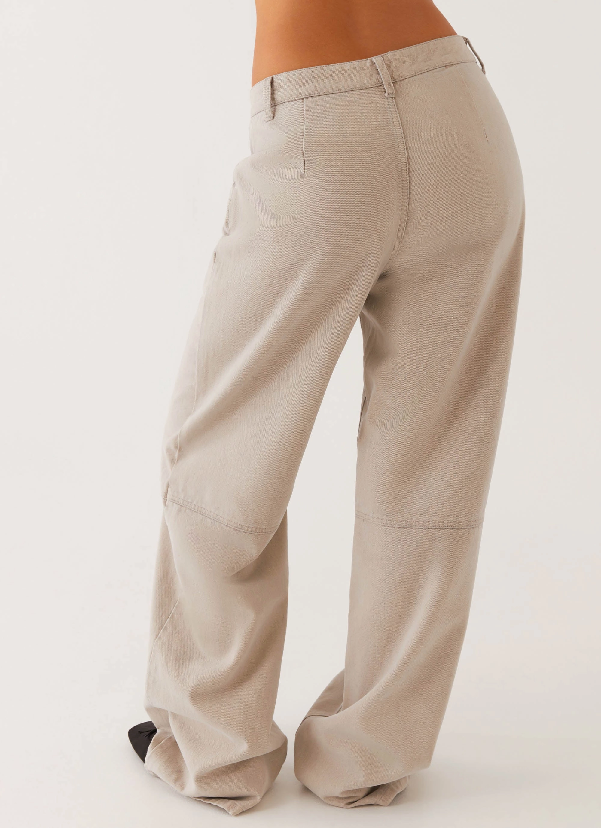 Holiday Vibes Evening Stroll Picnic Style Milani Balloon Denim Jeans - Grey