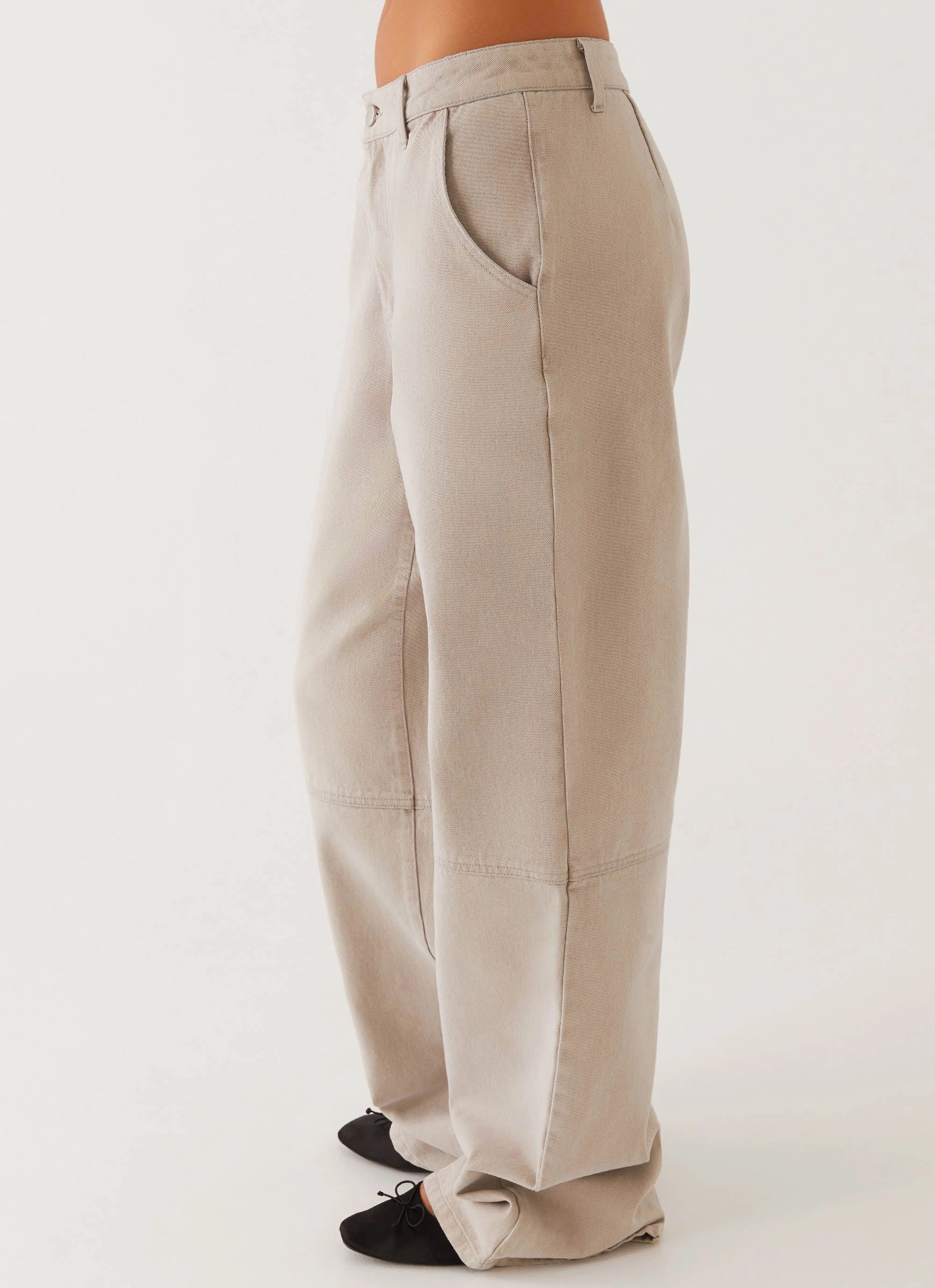 Milani Balloon Denim Jeans - Grey Minimalist Style Holiday Vibes Weekend Warrior