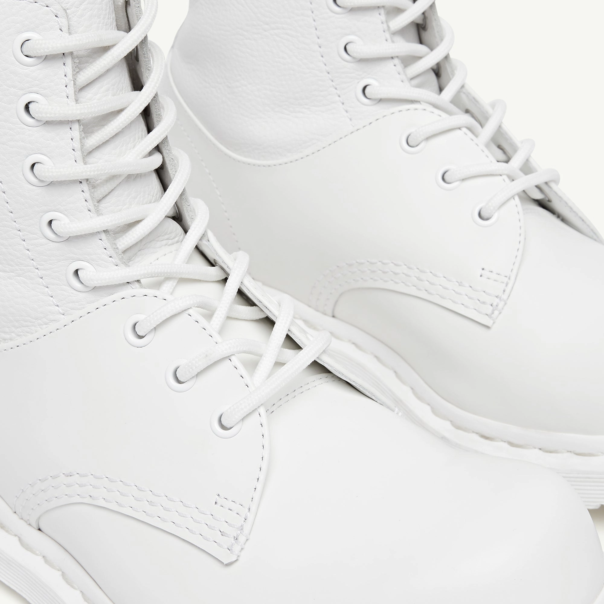 MM6 Maison Margiela x Dr Martens Womens 1460 8-Eye No Steel Toe Shoes Travel Companion Quick Dry Interior