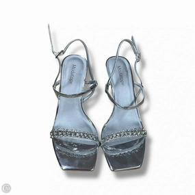 Fashionable Boots Shoes Heels Stiletto By Clothes Mentor In Silver, Size: 8