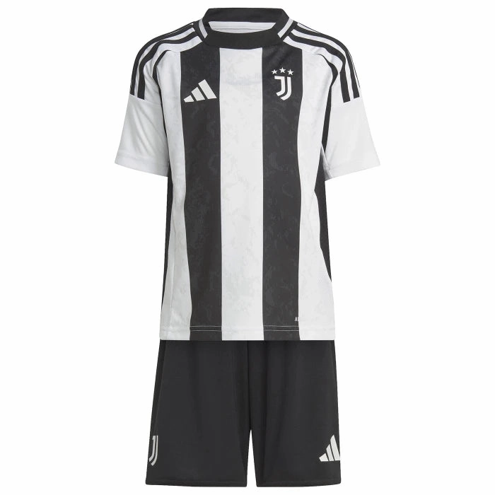 Urban Run Dynamic Comfort Juventus 24/25 Home Kit Full Set Shirt & Short