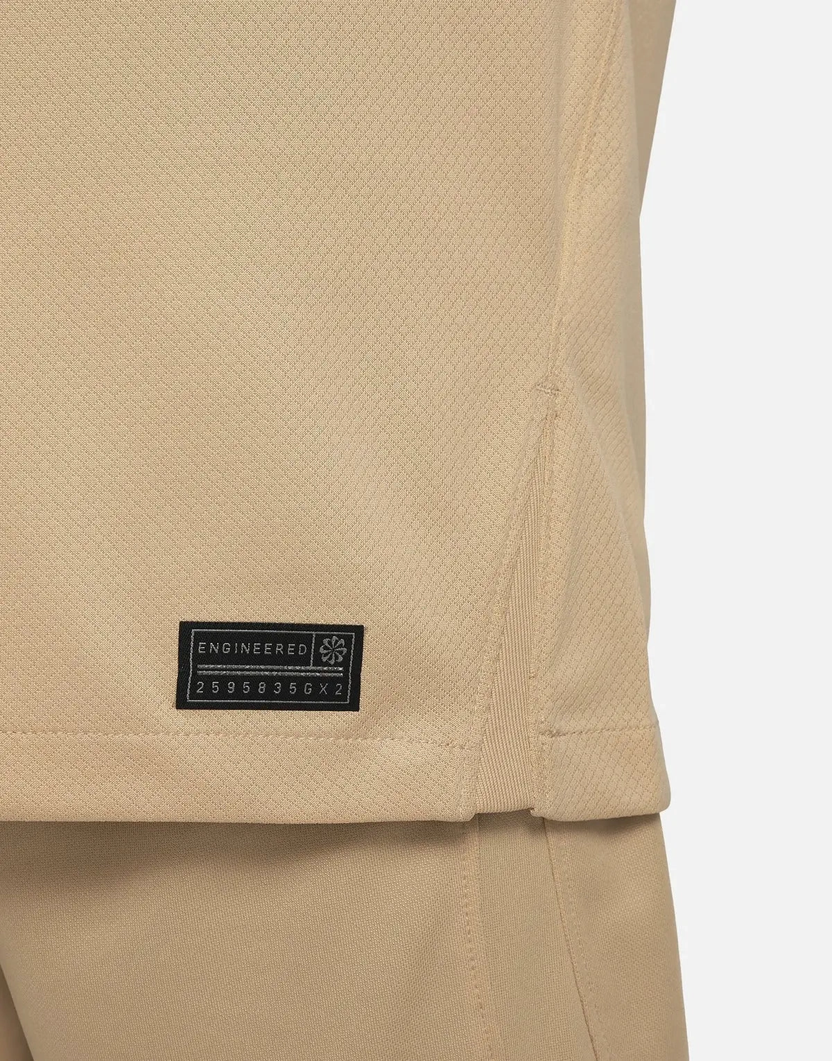 Nike Chelsea FC 2022/23 Third Shirt Junior Full Set T-shirt & short Wicking Performance Fabric Endurance Fit