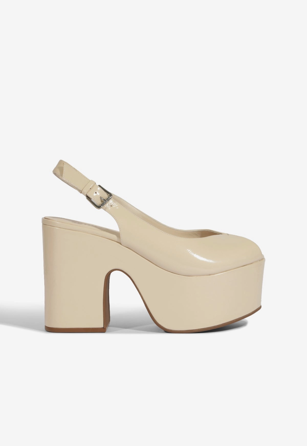 Brandi Sandal Timeless Comfort