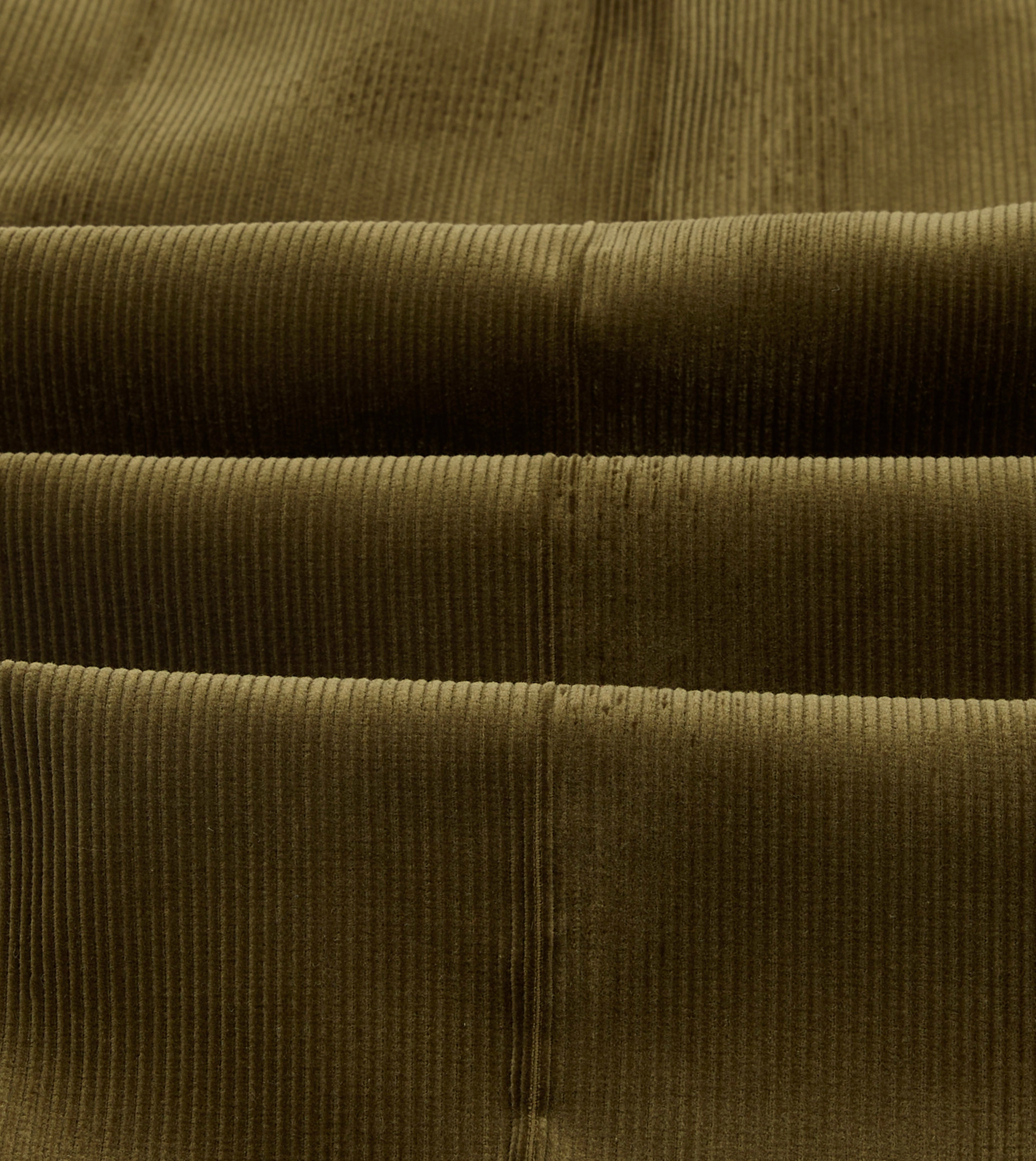 Soft and Cozy Basic Stretch Olive Mid-Wale Corduroy Single Pleat Trouser