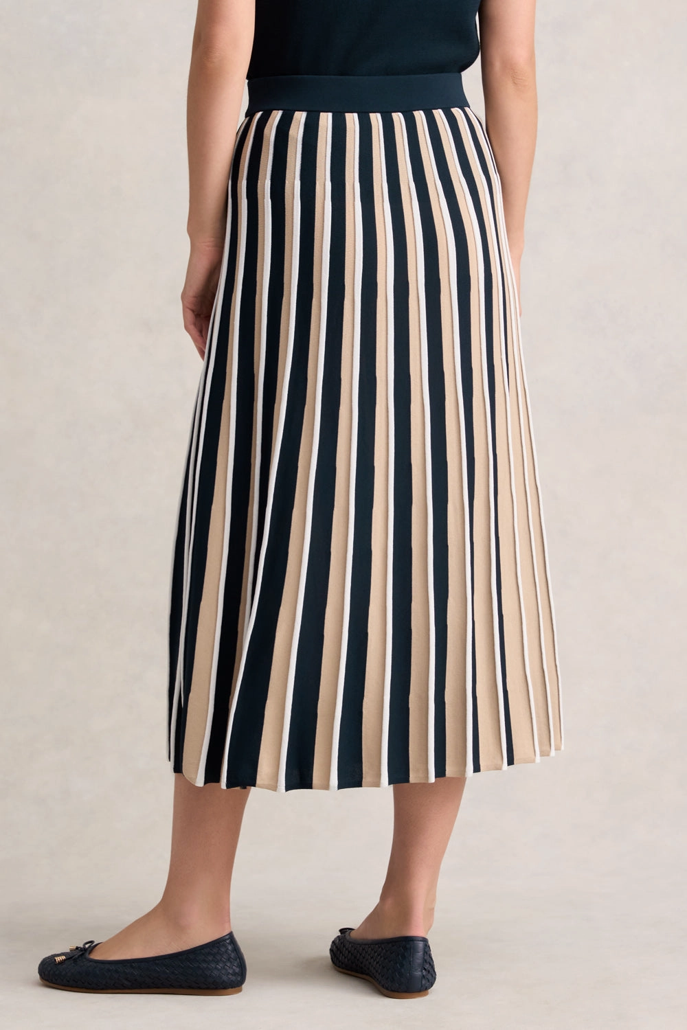 Performance Outfit Winter Layering Pleated Knit Skirt - Deep Navy Stripe