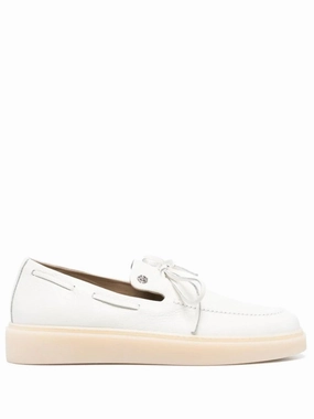 Fast Power Light Dash Refined White Moccasin Loafers With Subtle Bow Detail