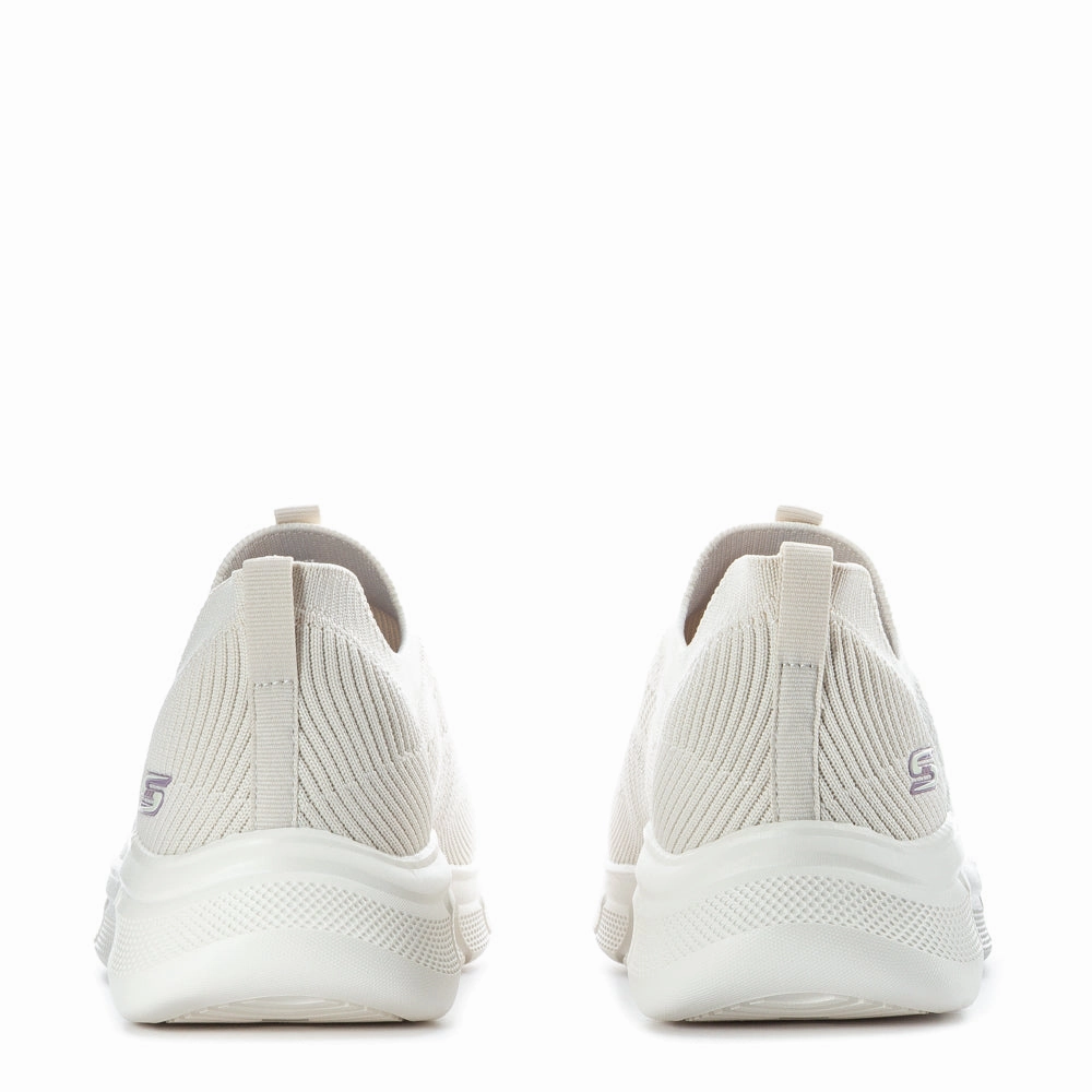 Bobs B Flex Slip On Wide - Womens Responsive Cushioning Layer Traction Grip