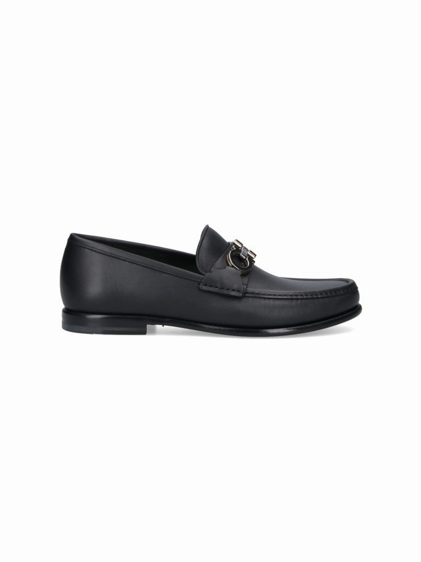 Joy Step Subtle Look Gancini" Loafers ?C Black