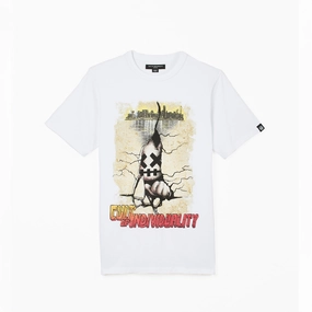 Cult's Short Sleeve Crew Neck Tee "Cracked Wall" in White Luxury clothing
