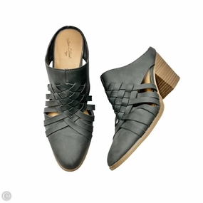 Fashion Heels for Summer Wide Fit Heels Shoes Heels Block By Universal Thread In Grey, Size: 9.5