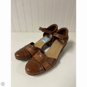 Anti Slip Feature Shoes Heels Block By Clarks In Brown, Size: 8.5
