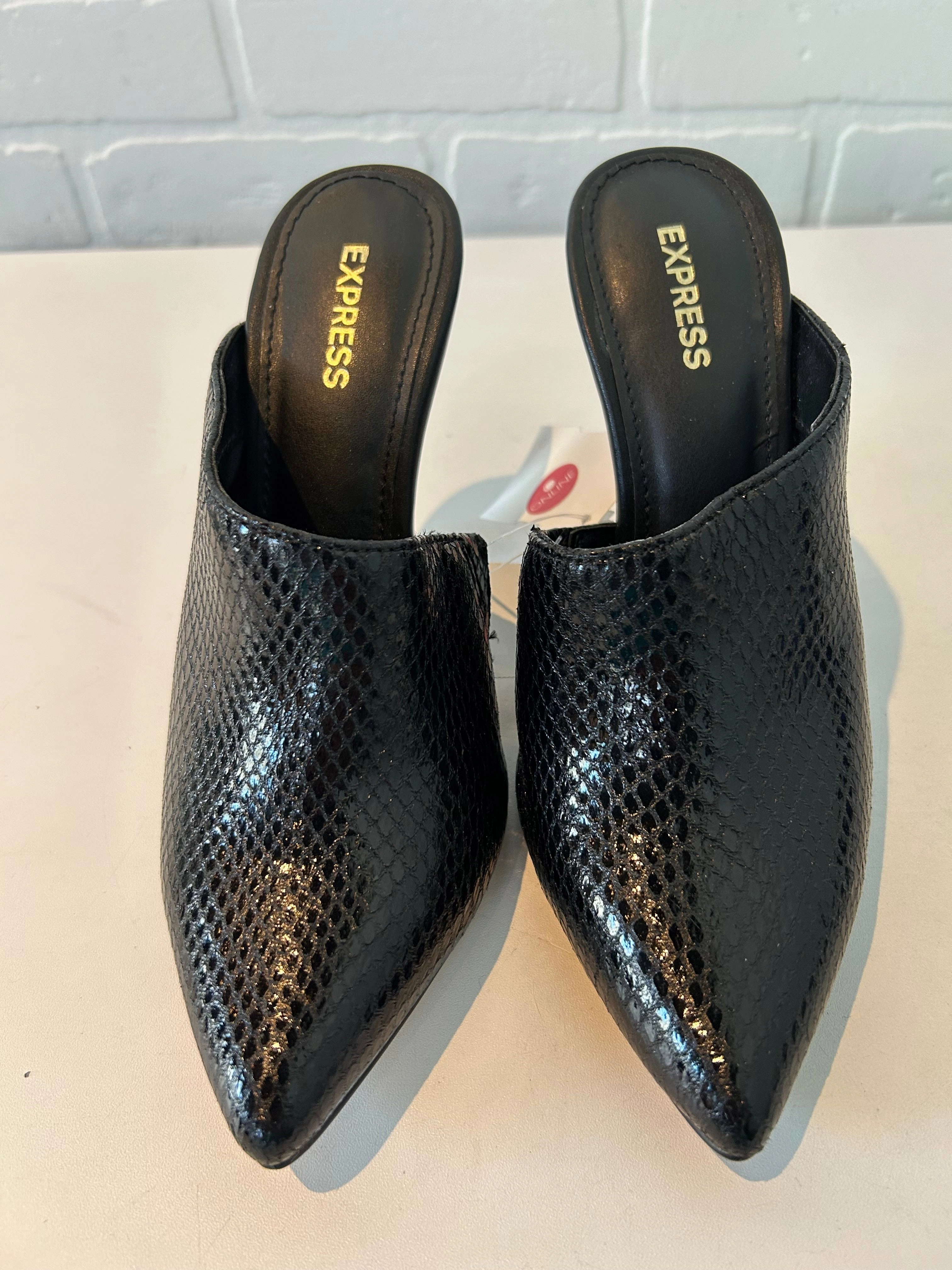 Shoes Heels Block By Express In Black, Size: 6 Vintage Vibe Nude Heels