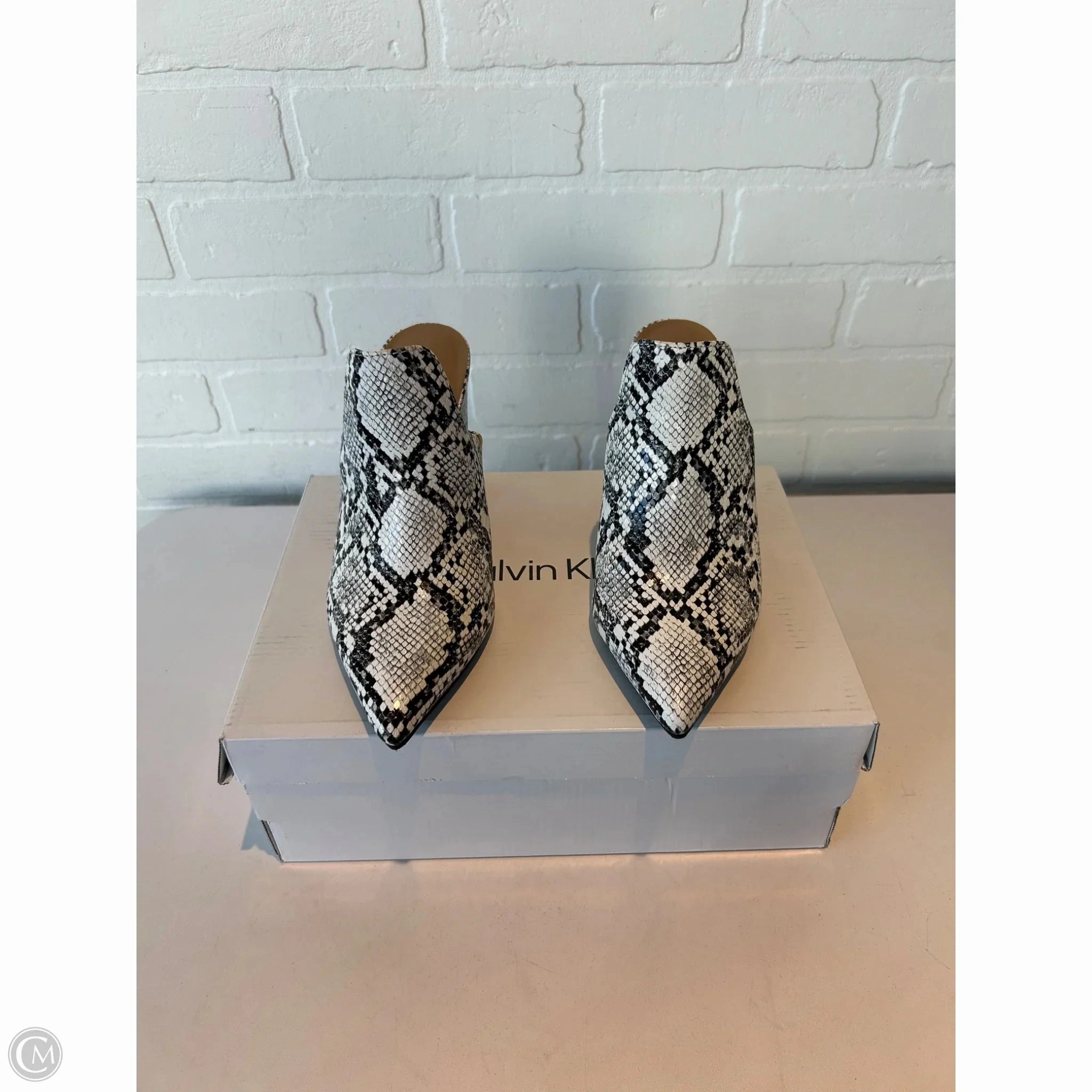 Shoes Heels Block By wild pair In Black & White, Size: 7 Retro Sandals