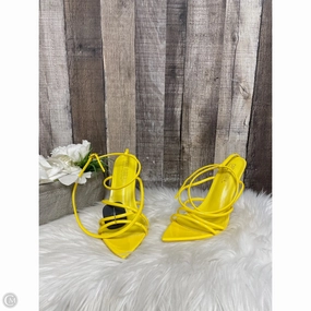 Shoes Heels Stiletto By Cape Robbin In Yellow, Size: 9 Floral Embellished Heels